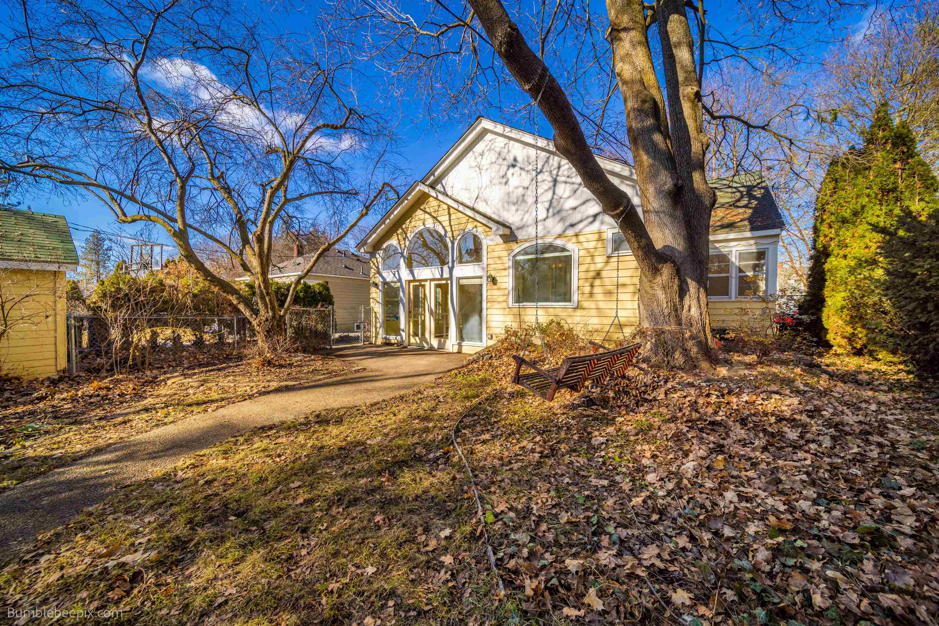 946 East 40th Avenue Spokane, WA 99203 - Photo 28 of 30