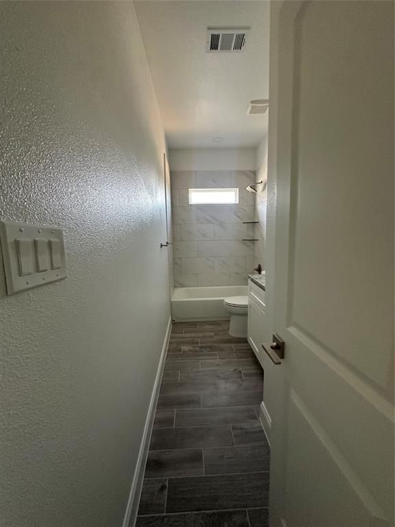 1406 Diceman Avenue Dallas, TX 75203 - Photo 29 of 36