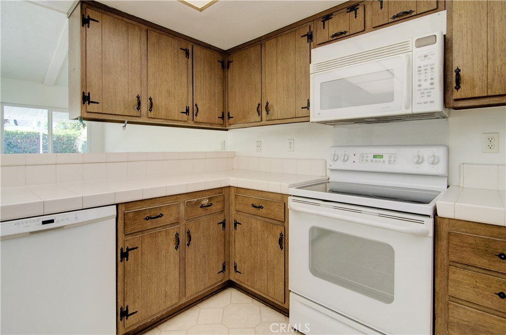 5264 Vista Del Sol Cypress, CA 90630 - Photo 20 of 44