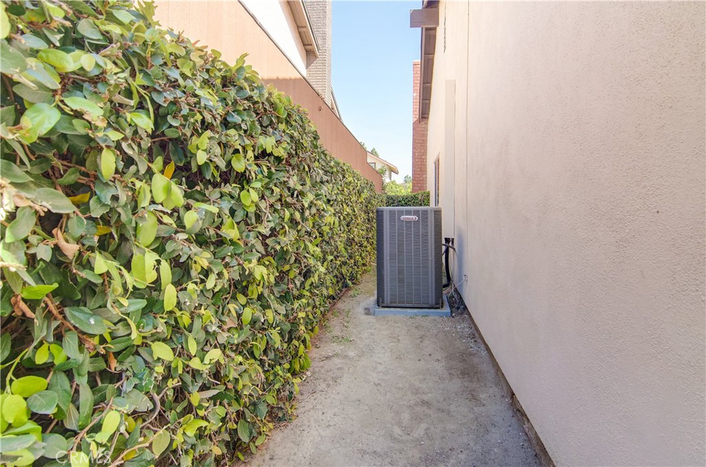 5264 Vista Del Sol Cypress, CA 90630 - Photo 43 of 44