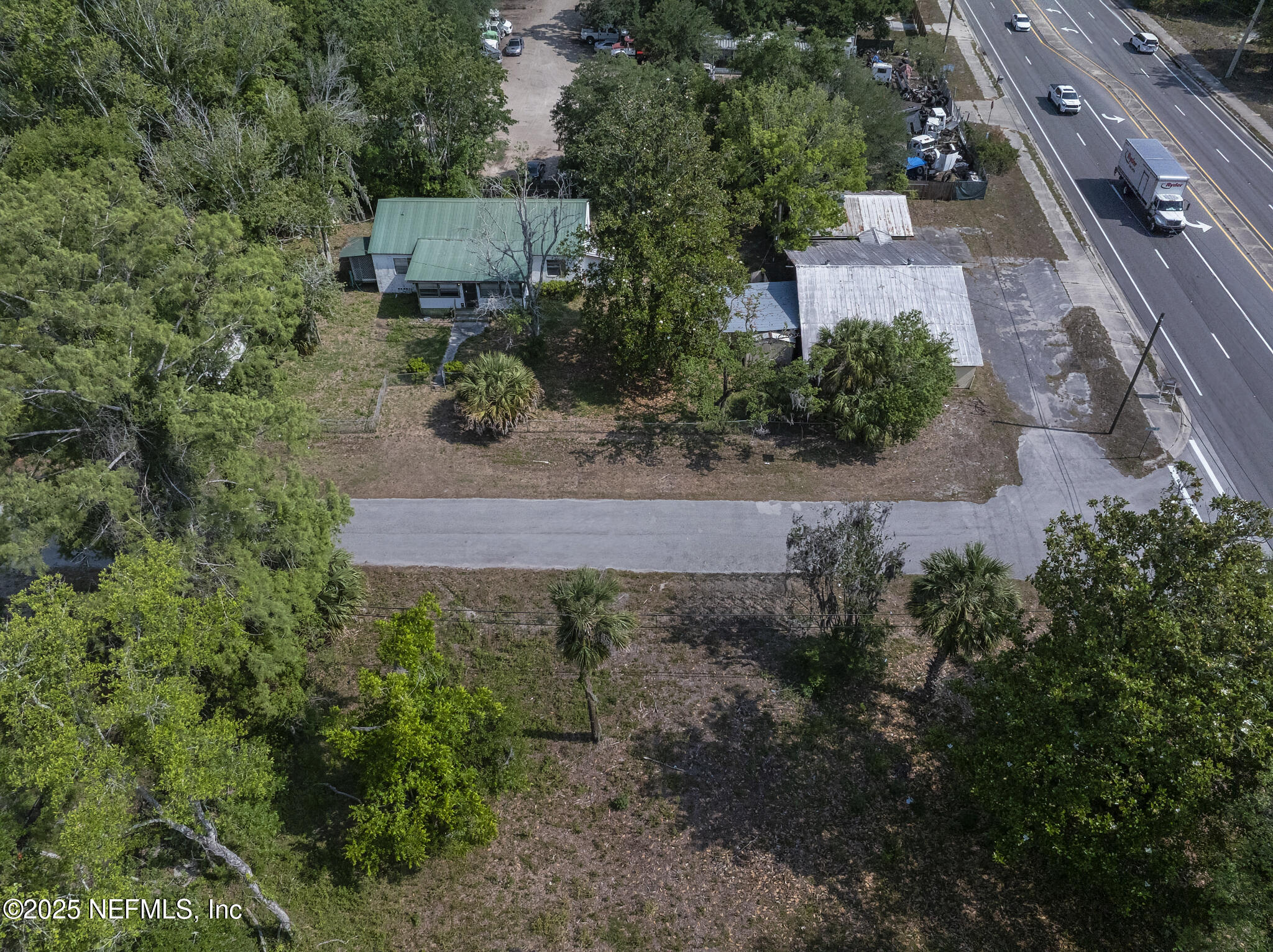 2598 Mosley Road Orange Park, FL 32065 - Photo 2 of 45 5989 Mosley Rd 050725 004
