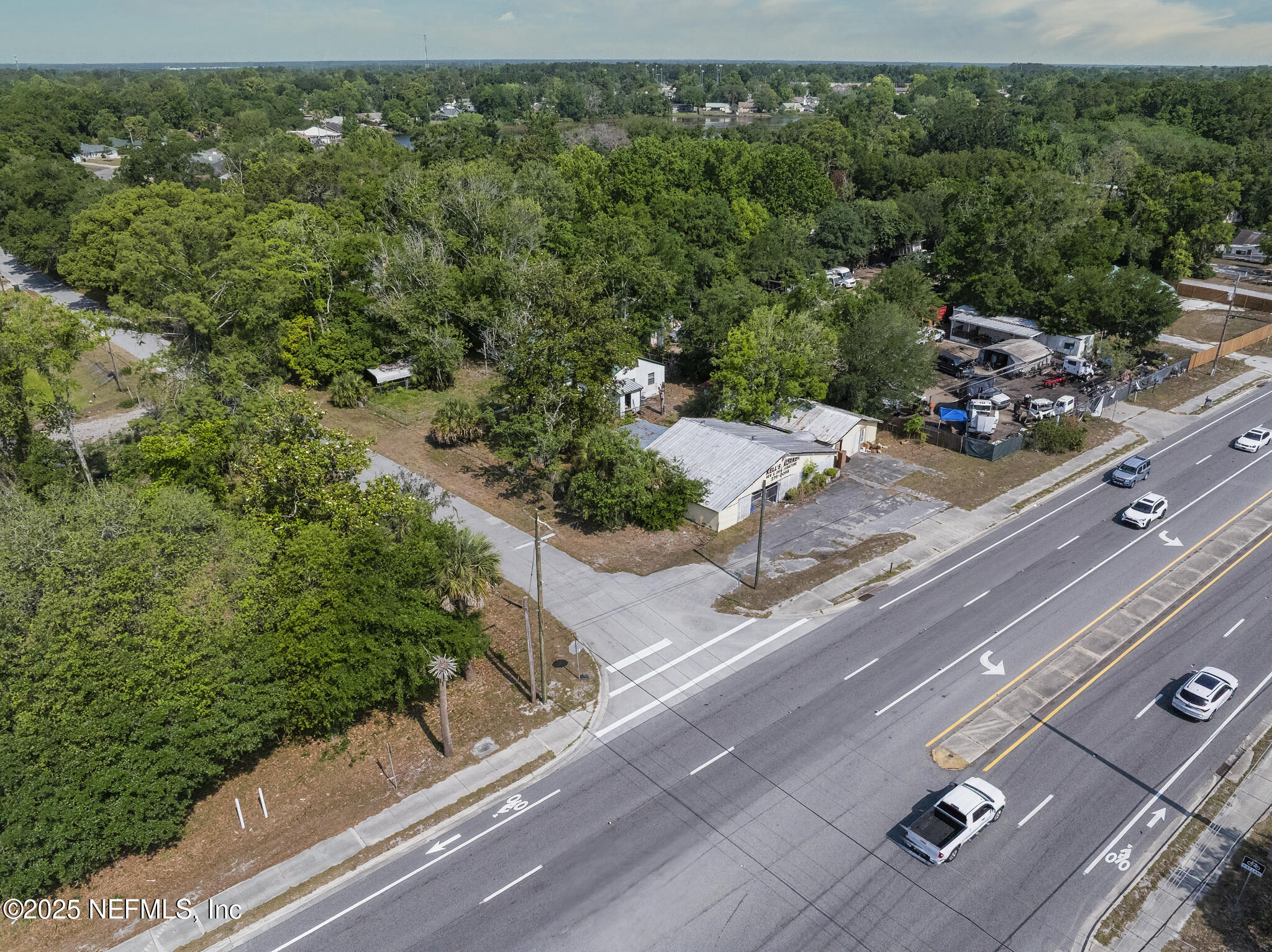 2598 Mosley Road Orange Park, FL 32065 - Photo 3 of 45 5989 Mosley Rd 050725 005
