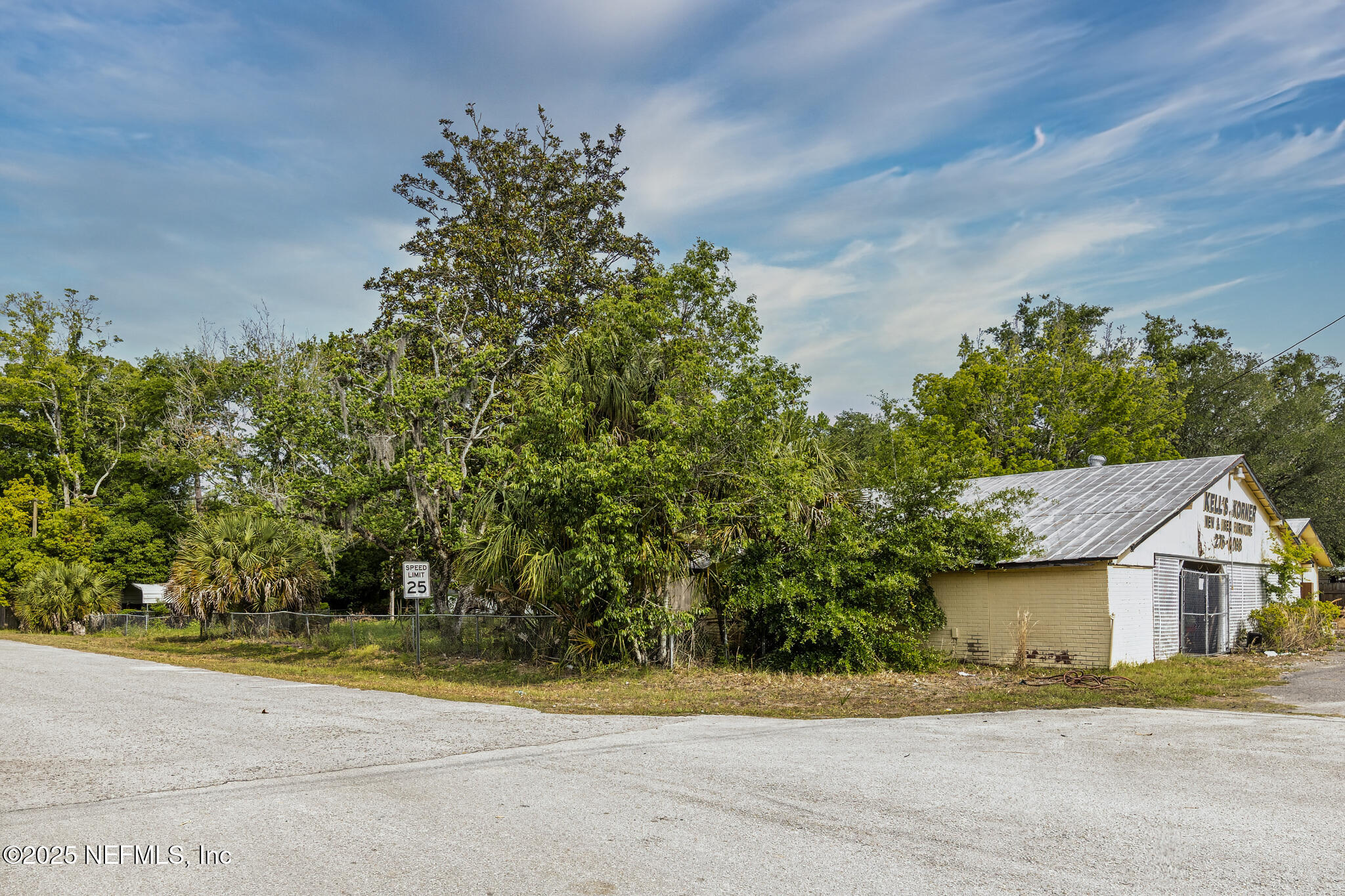 2598 Mosley Road Orange Park, FL 32065 - Photo 6 of 45 5989 Mosley Rd 050725 039