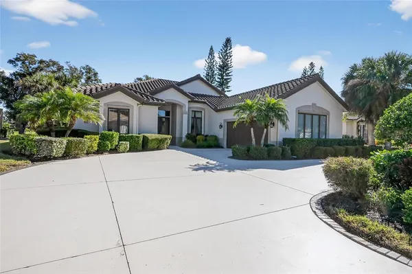 $725,000 | 5245 88th Street East, Bradenton, FL 34211