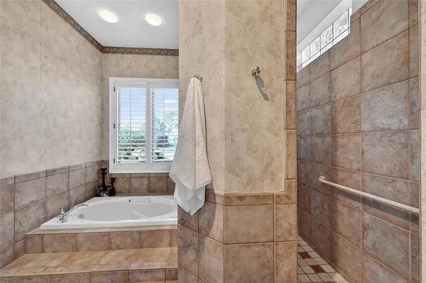 $725,000 | 5245 88th Street East, Bradenton, FL 34211