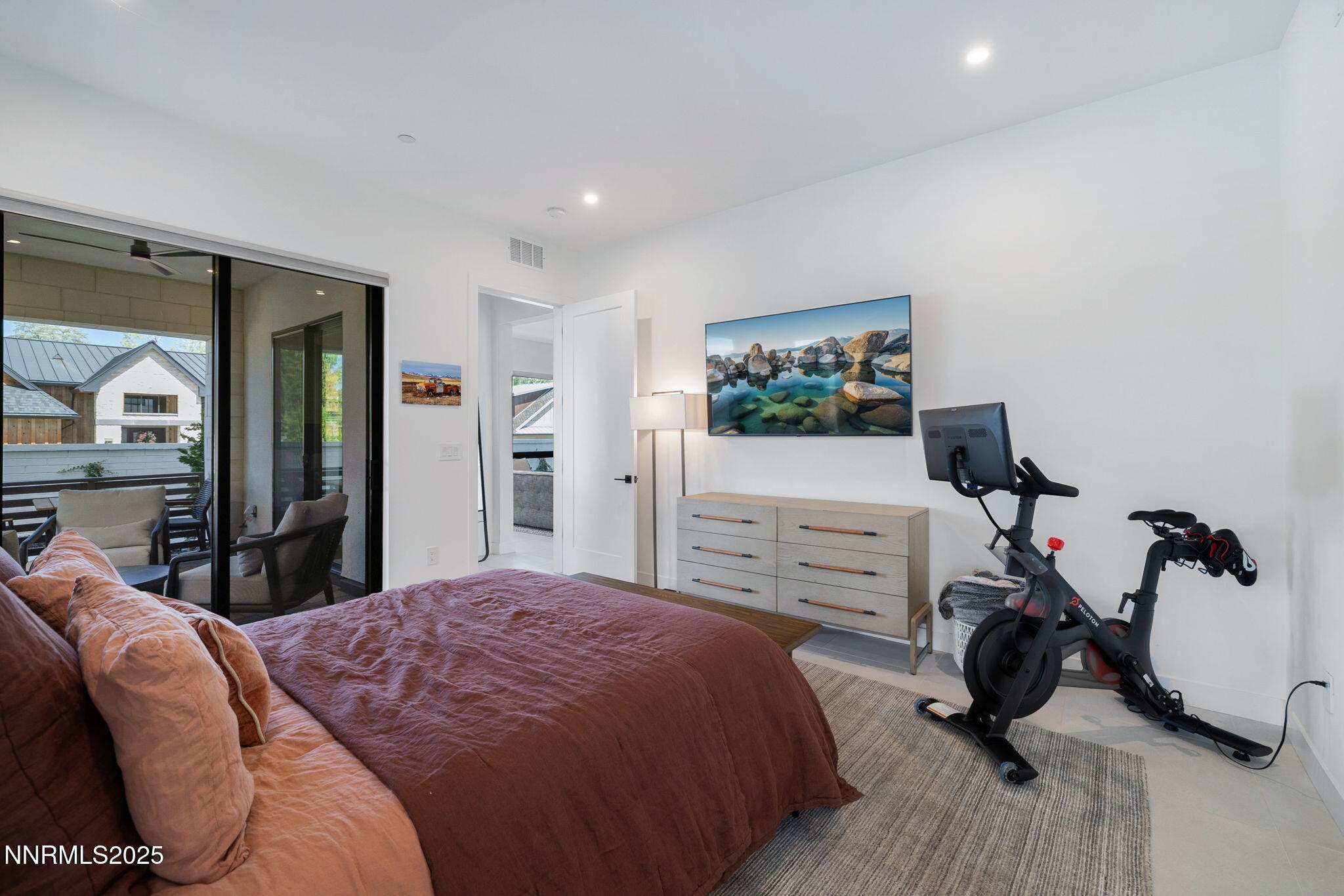 16 Persano Street Reno, NV 89511 - Photo 20 of 44 23-web-or-mls-16 Persano St-15