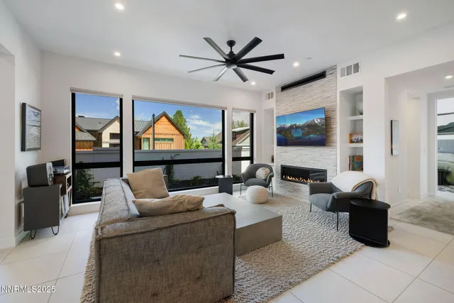 $1,175,000 | 16 Persano Street, Reno, NV 89511