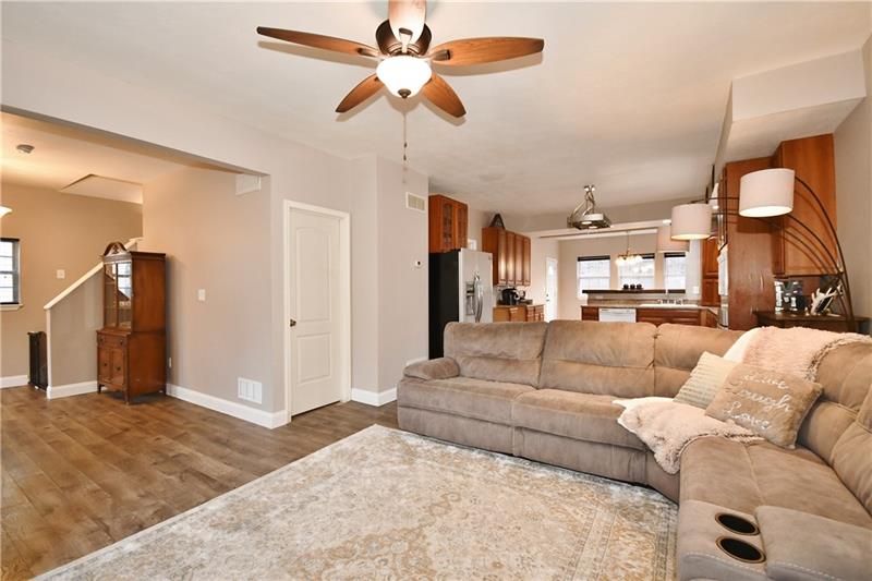 3281 Millers Run Road Cecil, PA 15321 - Photo 8 of 25