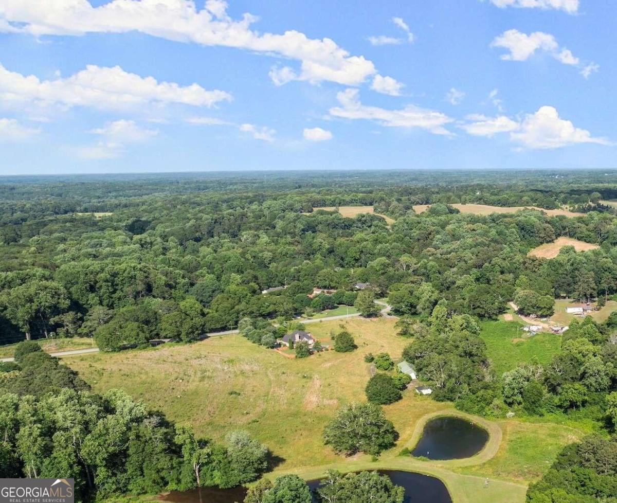 597 Highway 82 Winder, GA 30680 - Photo 2 of 8