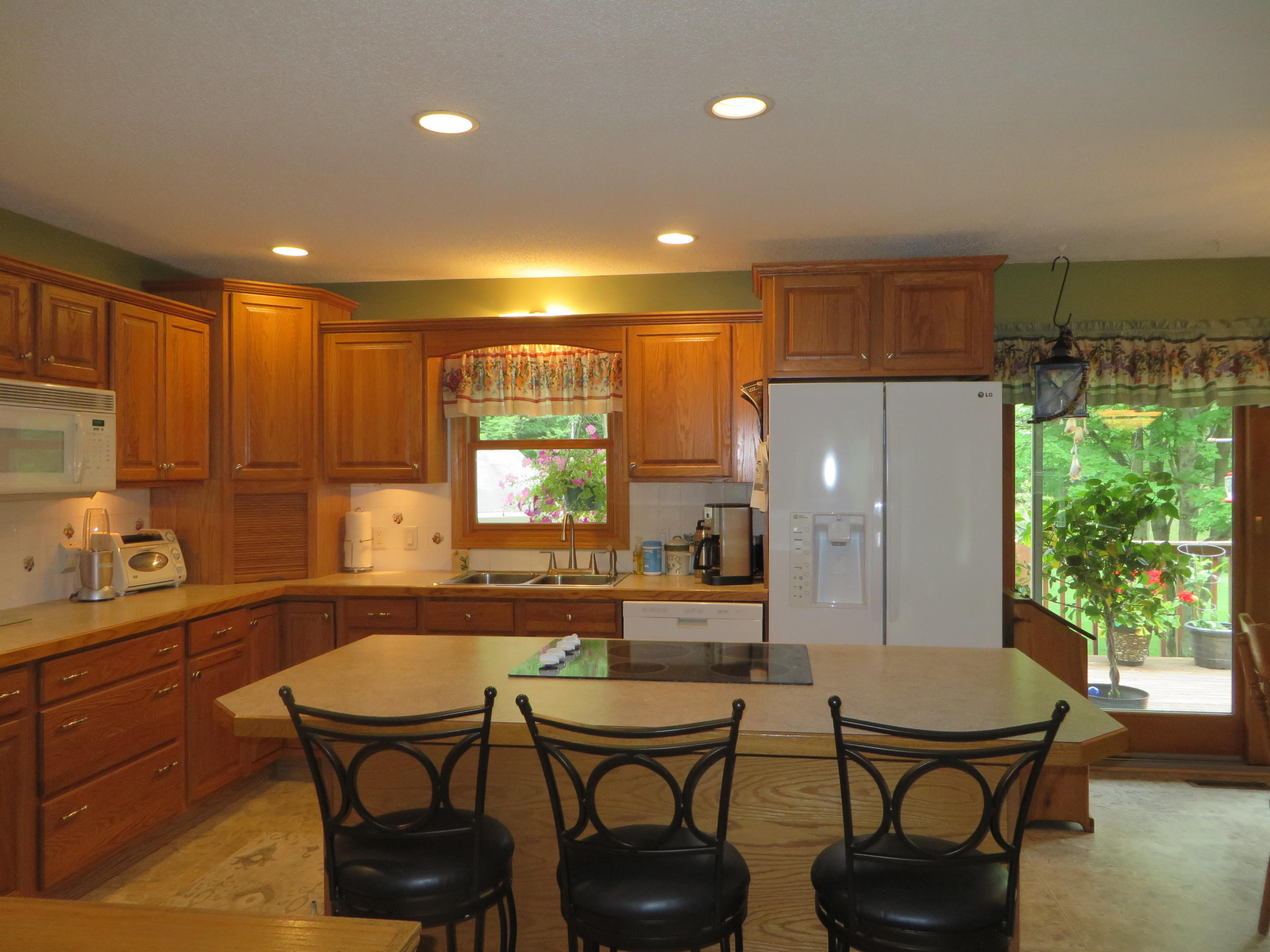 1525 North Weber Road Muskegon, MI 49445 - Photo 7 of 49 IMG_3062