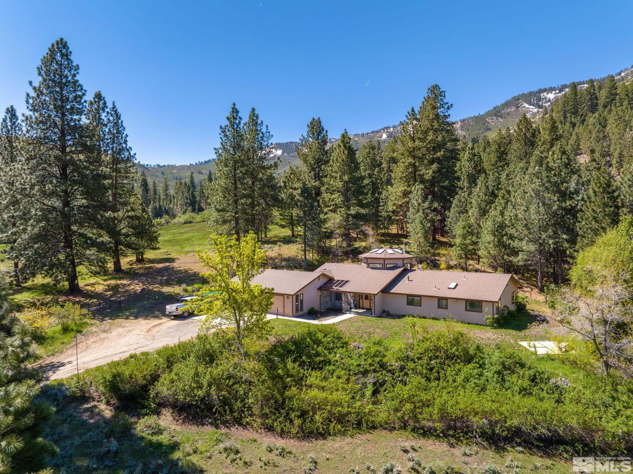 6995 Franktown Road Washoe Valley, NV 89704 - Photo 4 of 36 Photo 20