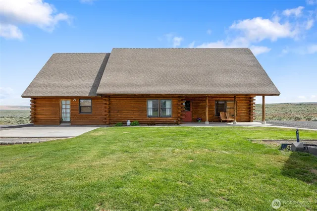 $550,000 | 545 Sagebrush Drive, Ephrata, WA 98823