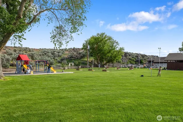 $550,000 | 545 Sagebrush Drive, Ephrata, WA 98823