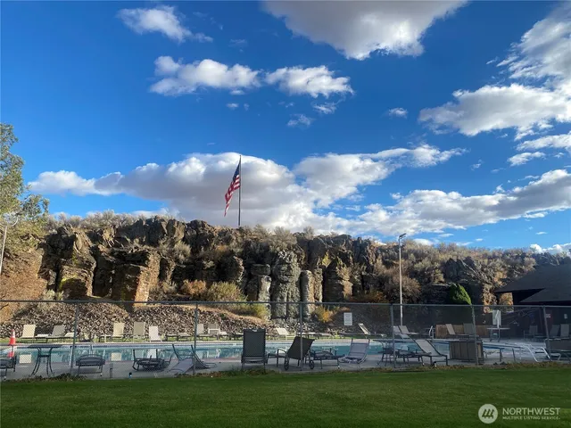 $550,000 | 545 Sagebrush Drive, Ephrata, WA 98823