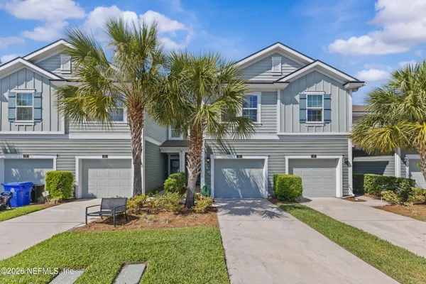 $2,050 | 30 Bush Place, St. Johns, FL 32259