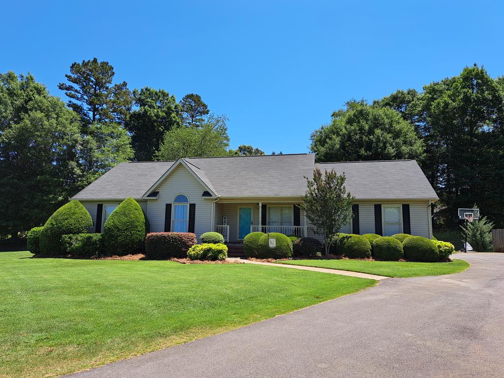 1656 Treadwell Road Chatsworth, GA 30705 - Photo 1 of 35 Main View