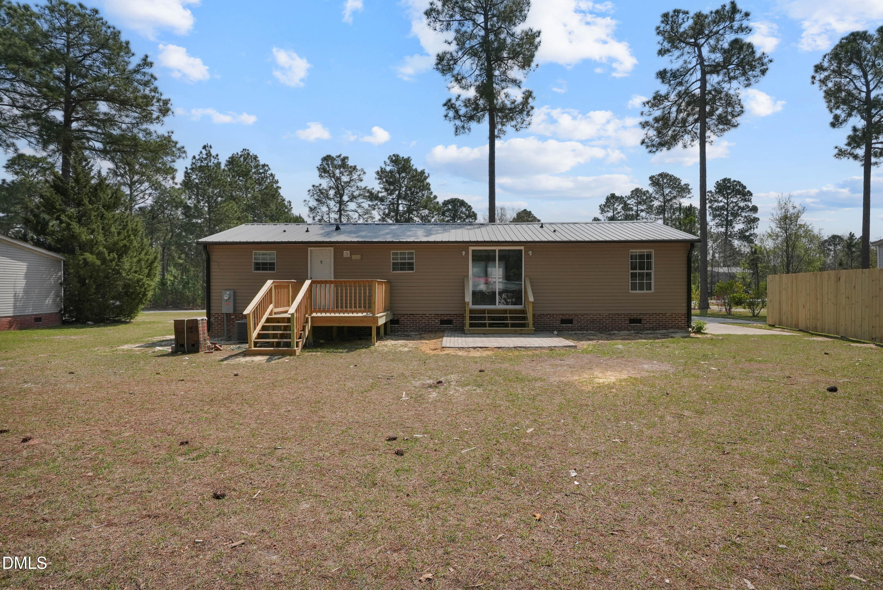 321 Winding Ridge Sanford, NC 27332 - Photo 4 of 24 done6-3