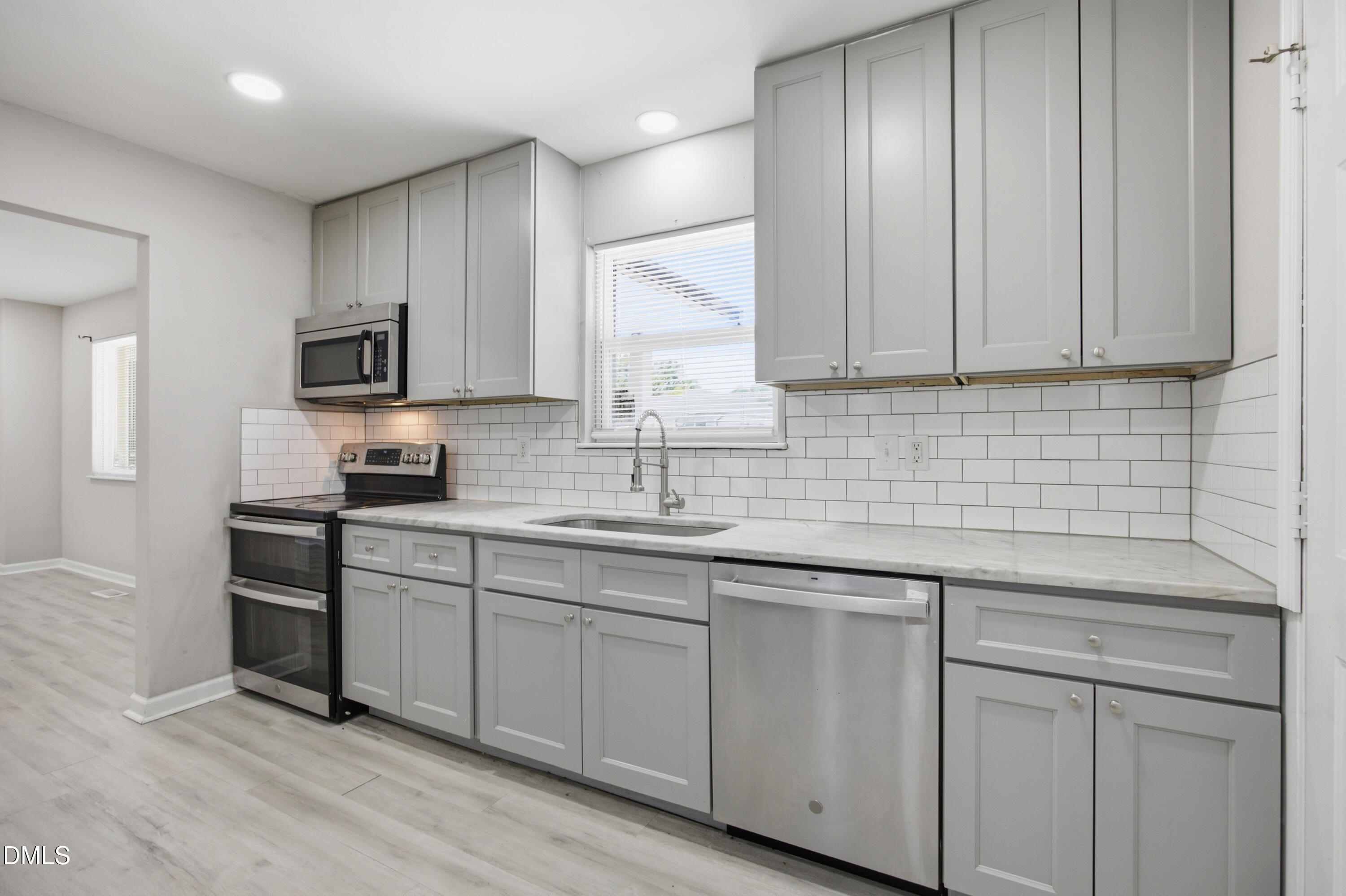1007 Grant Street Durham, NC 27701 - Photo 27 of 45