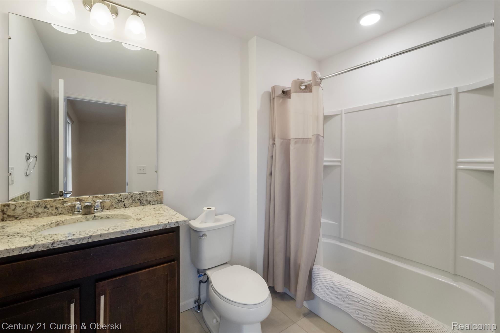 49513 Cherry Hill Road Canton, MI 48188 - Photo 22 of 37 Gallery Image 22
