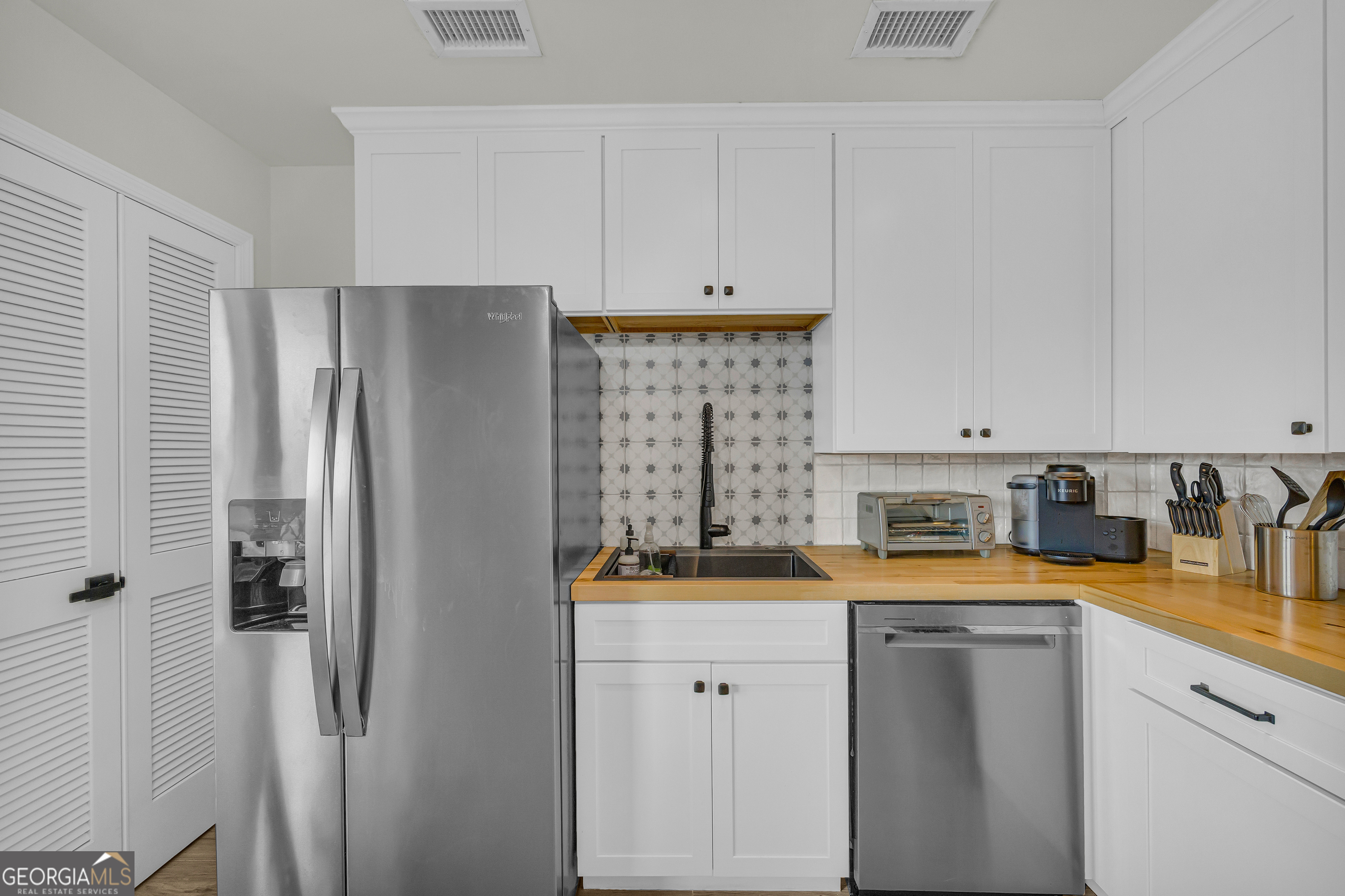 755 East Broad Street, Unit 803 Athens, GA 30601 - Photo 11 of 56