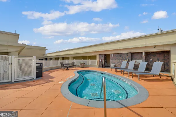 $475,000 | 755 East Broad Street, Unit 803, Athens, GA 30601