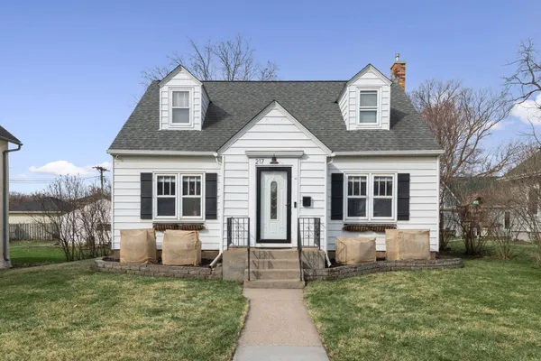 $349,900 | 217 North Ash Street, Chaska, MN 55318