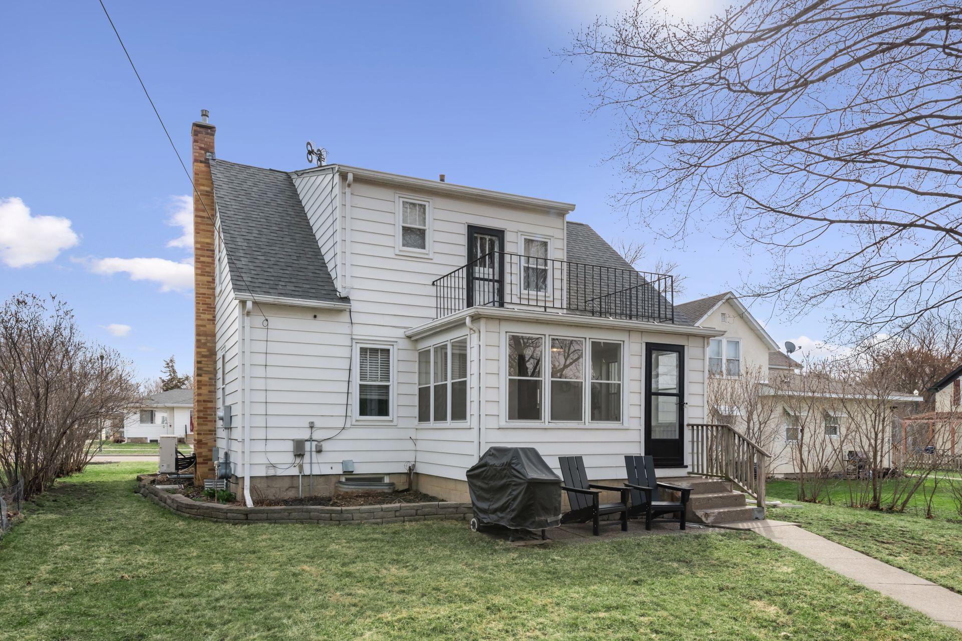 217 North Ash Street Chaska, MN 55318 - Photo 30 of 32