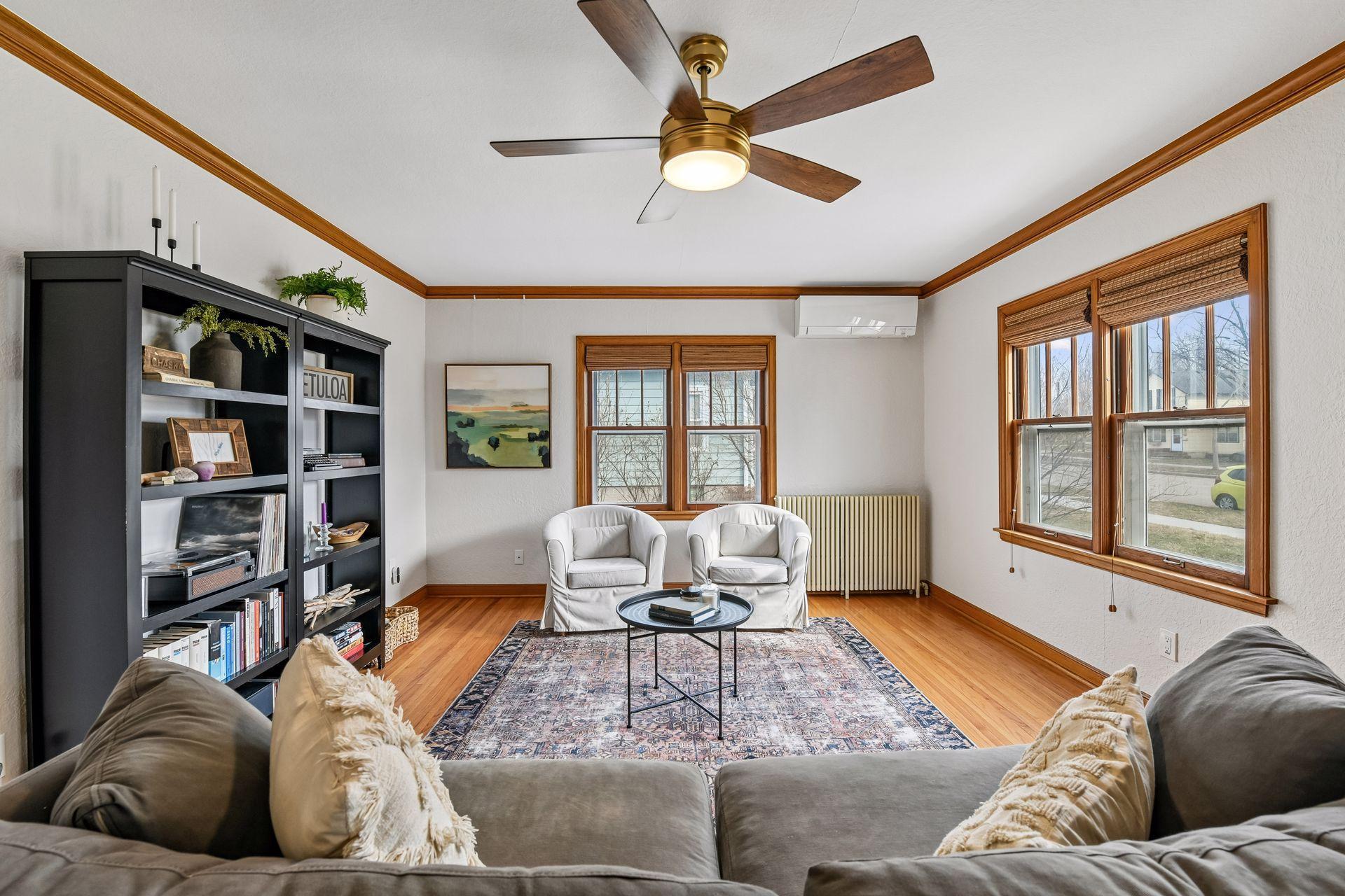 217 North Ash Street Chaska, MN 55318 - Photo 3 of 32