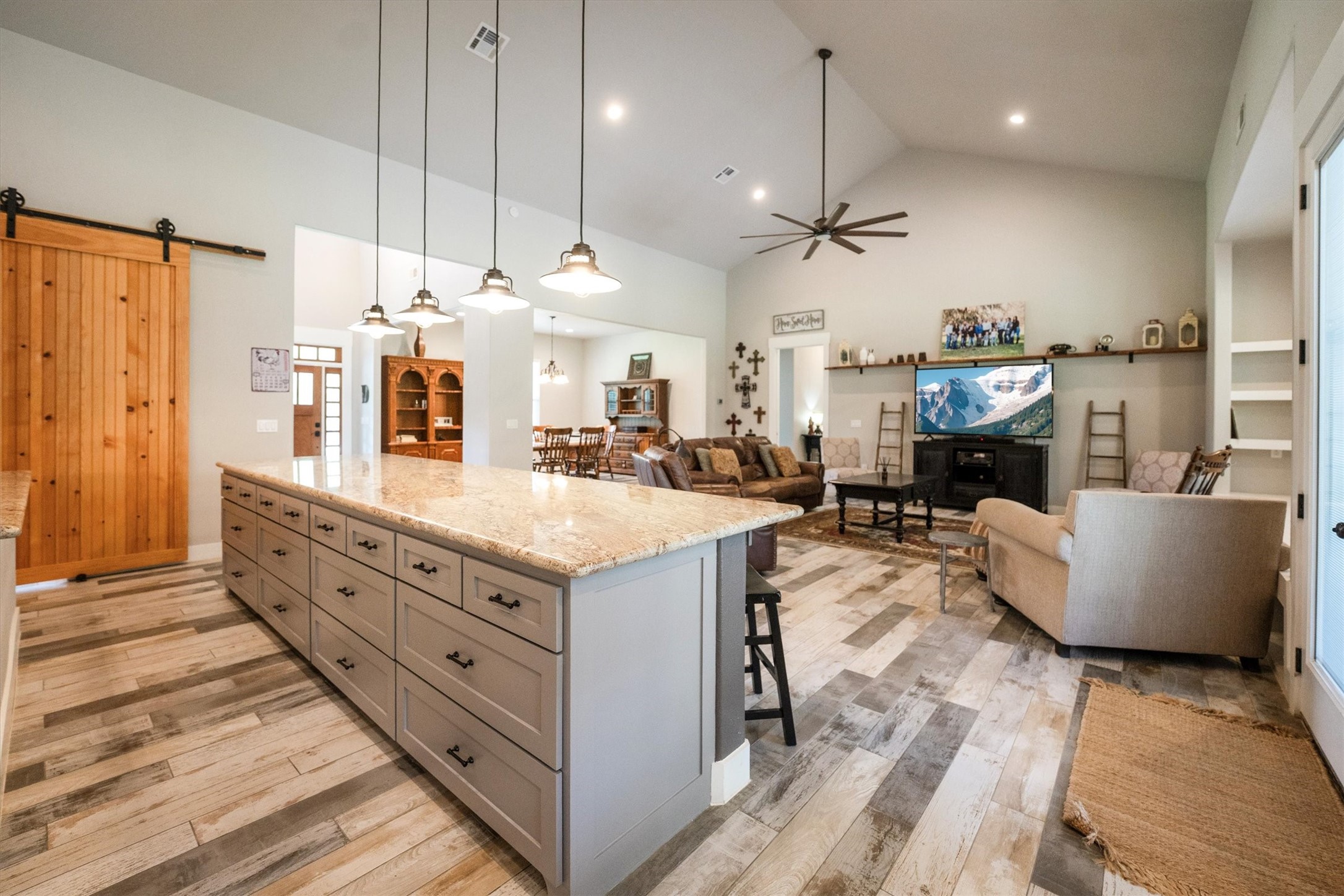 1022 Fm 1696 Road West Huntsville, TX 77320 - Photo 14 of 50 Kitchen flows seamlessly into the living space