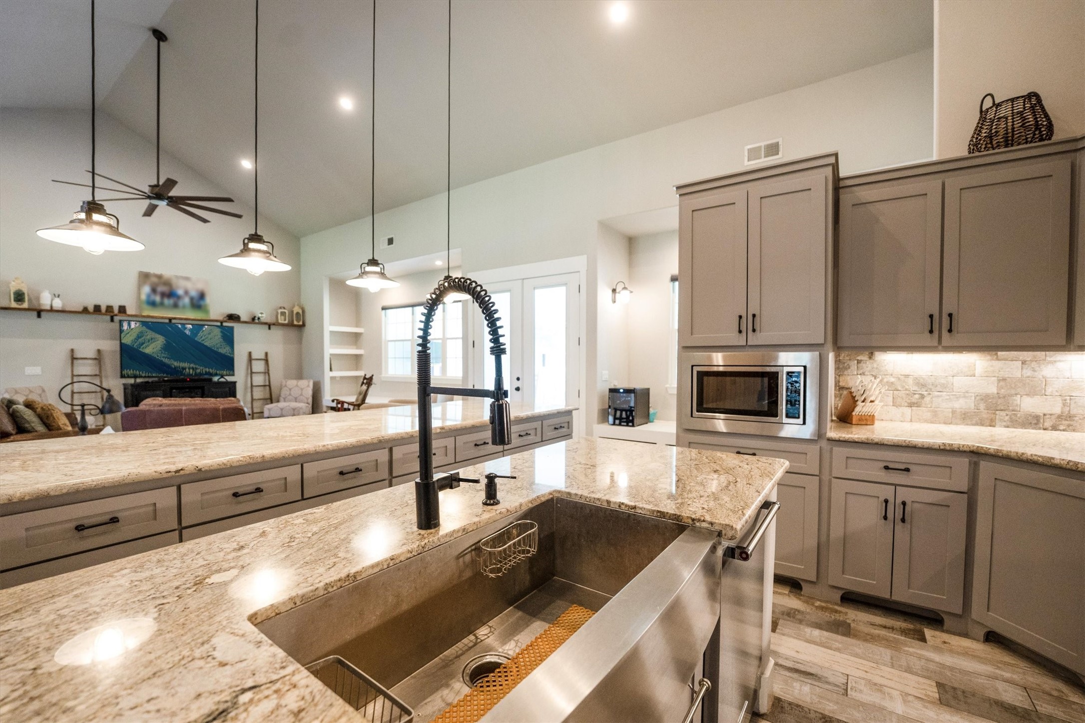 1022 Fm 1696 Road West Huntsville, TX 77320 - Photo 18 of 50