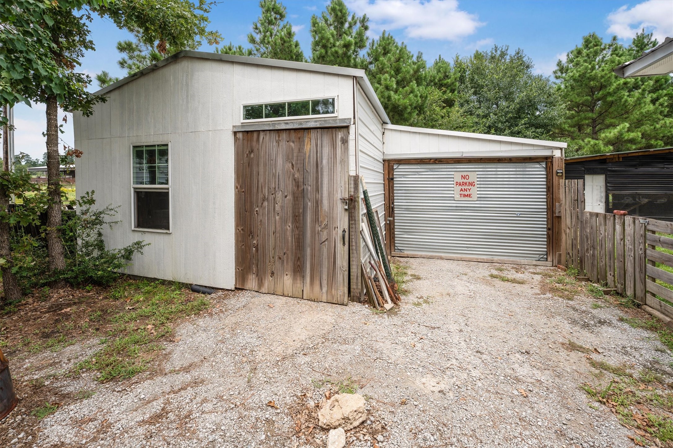 1022 Fm 1696 Road West Huntsville, TX 77320 - Photo 46 of 50 Additional storage building