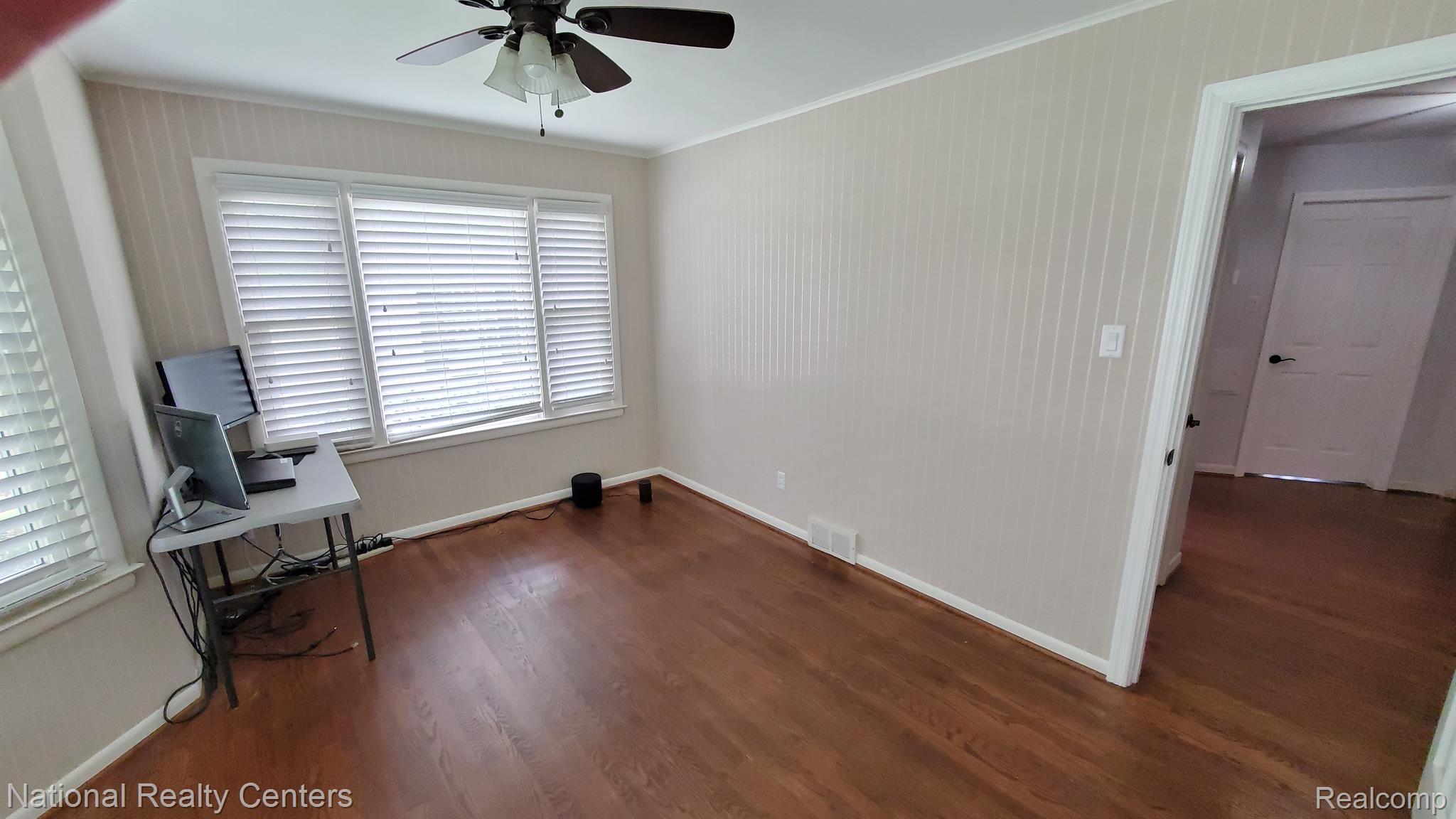 1535 South Renaud Road Grosse Pointe, MI 48236 - Photo 20 of 36 Gallery Image 20