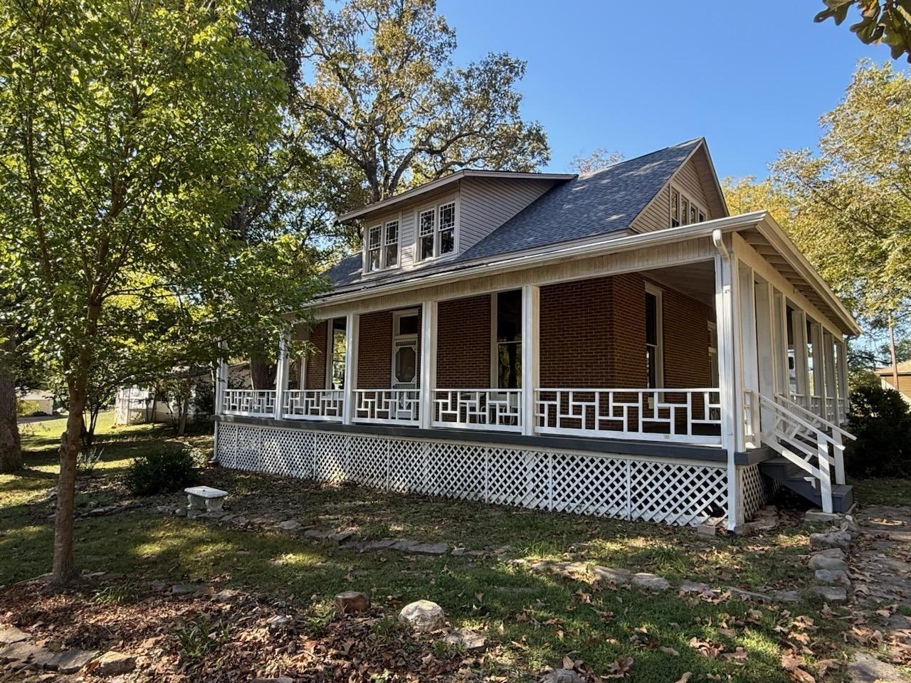 135 South 8th Street Mammoth Spring, AR 72554 - Photo 1 of 45 Front of Home
