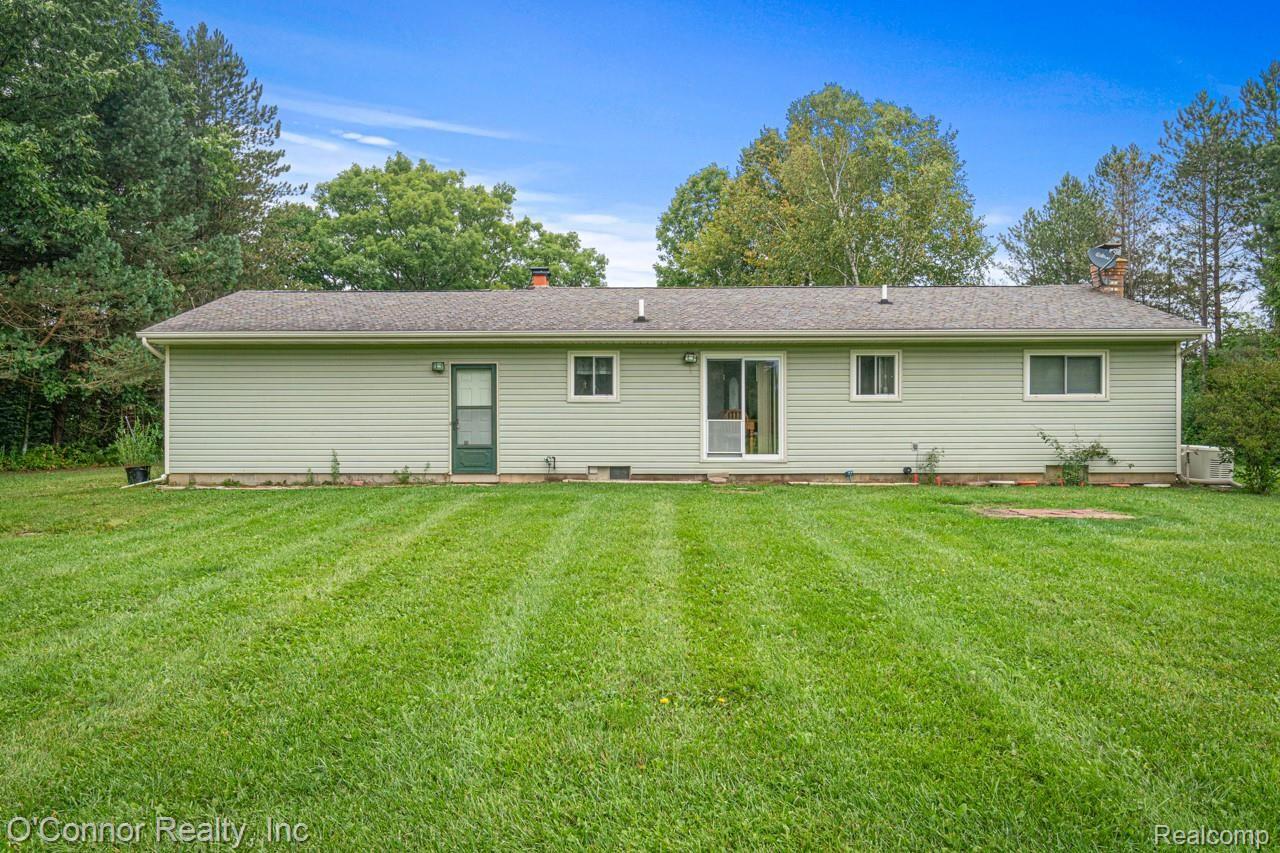 9119 Rynn Road Avoca, MI 48006 - Photo 18 of 20 9119 Rynn-20.jpg