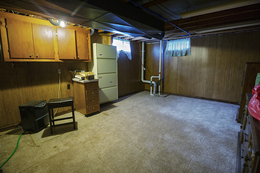 1313 Rutledge Road Bloomington, IL 61704 - Photo 19 of 29 a view of an empty room with a window