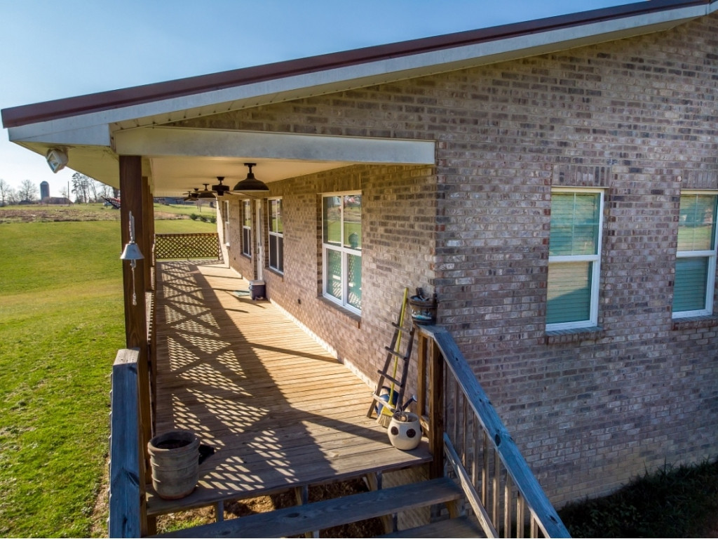 2544 Weems Chapel Road Mosheim, TN 37818 - Photo 29 of 36 Lets go sit and relax