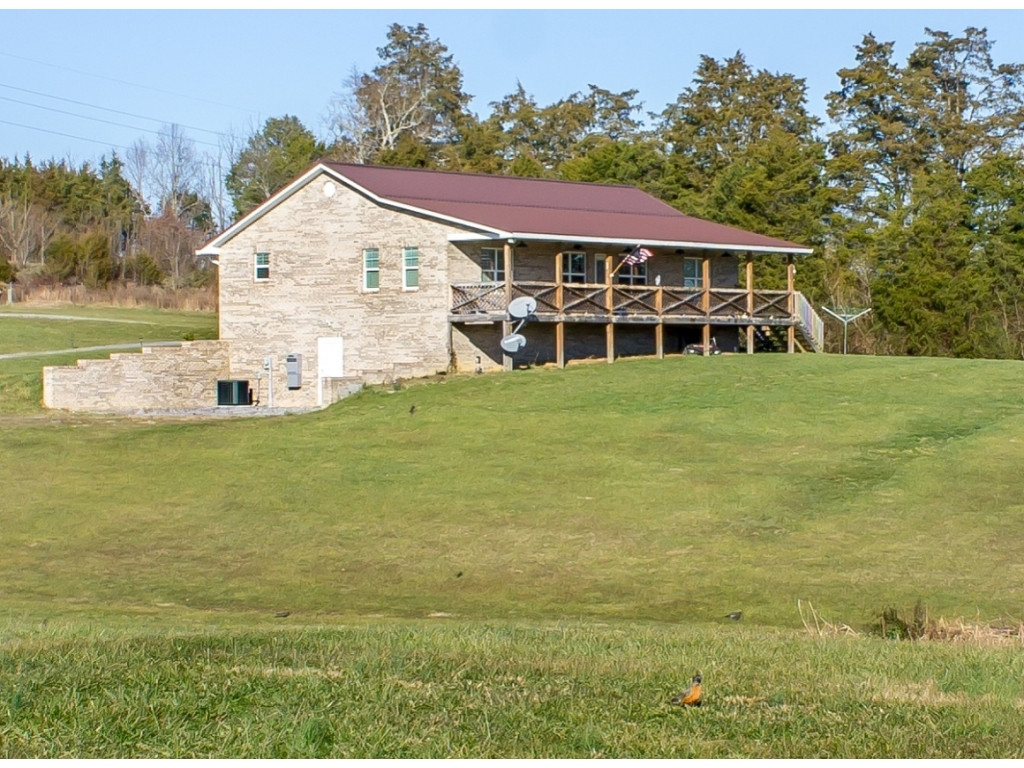 2544 Weems Chapel Road Mosheim, TN 37818 - Photo 4 of 36 Oh what a porch