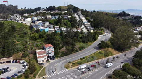 $7,950,000 | 1230-1240 Twin Peaks Boulevard, San Francisco, CA 94127