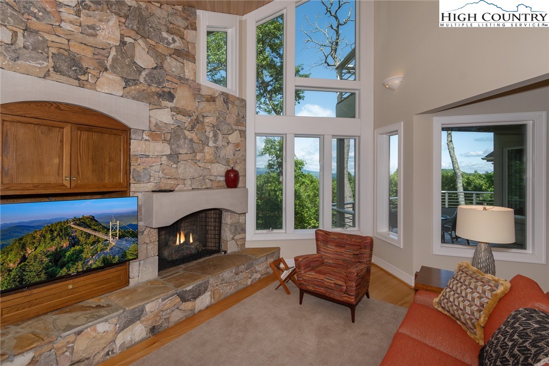 240 Newbiggin Boone, NC 28607 - Photo 7 of 46 Gallery Image 7