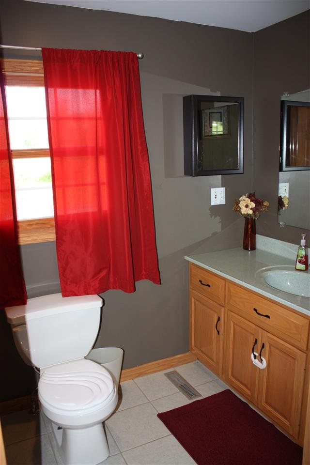937 Bellbrook Road Loogootee, IN 47553 - Photo 17 of 28