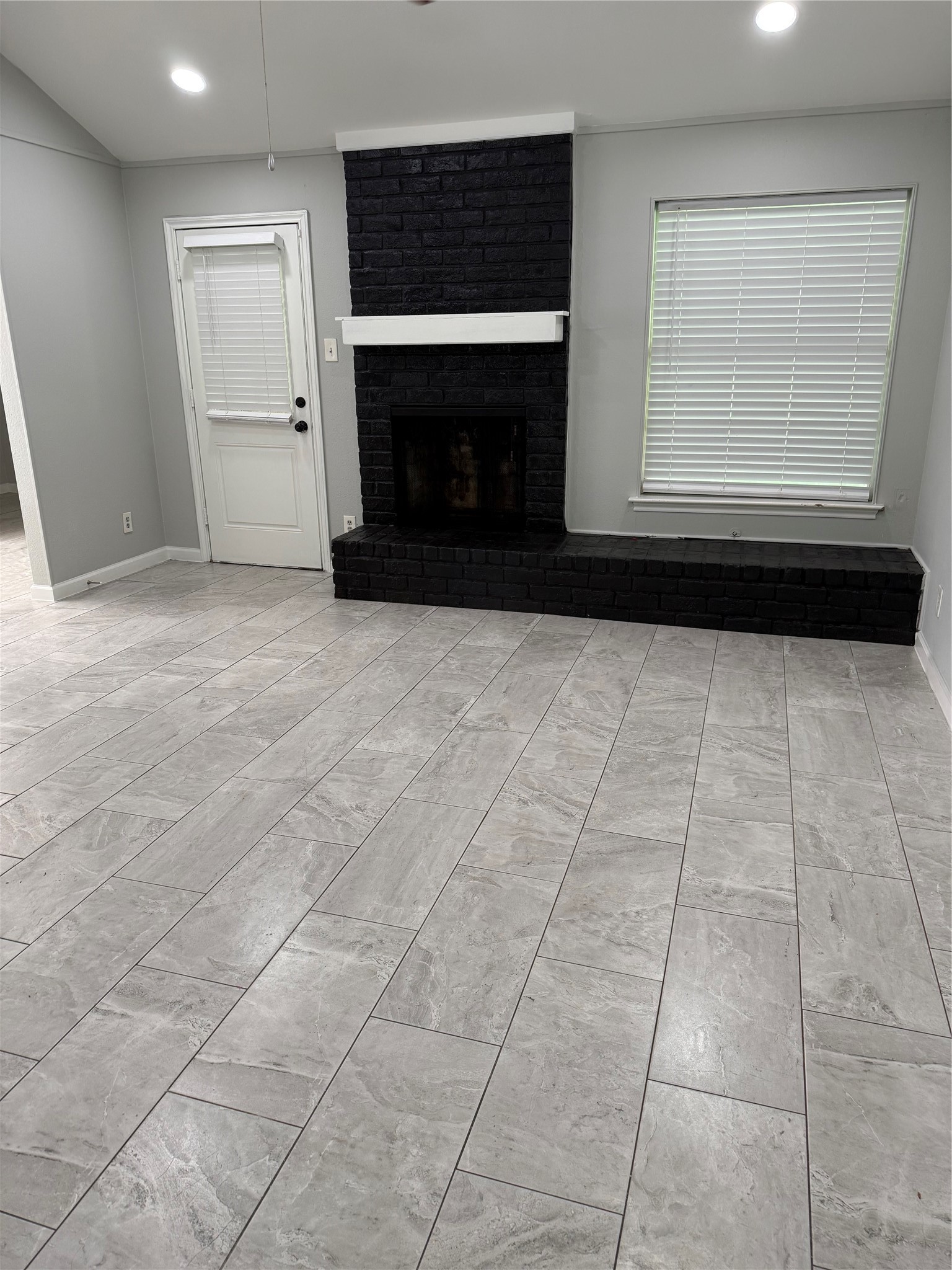 9002 Roos Road Houston, TX 77036 - Photo 15 of 29