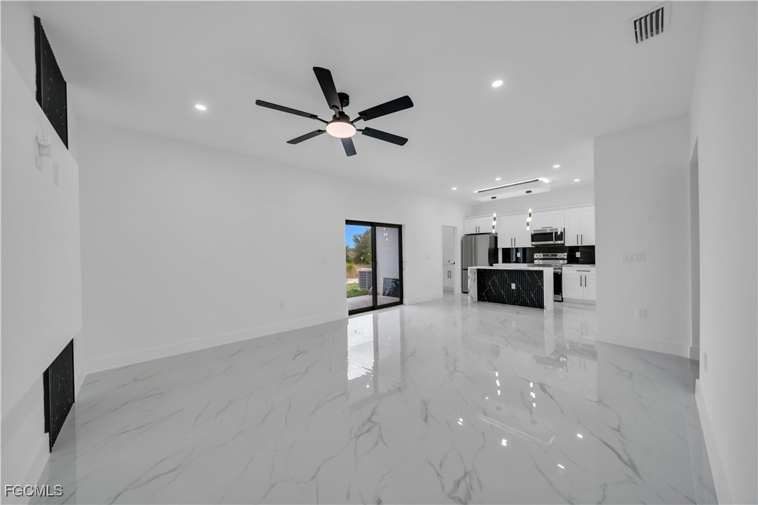 907 East 9th Street Lehigh Acres, FL 33972 - Photo 15 of 29