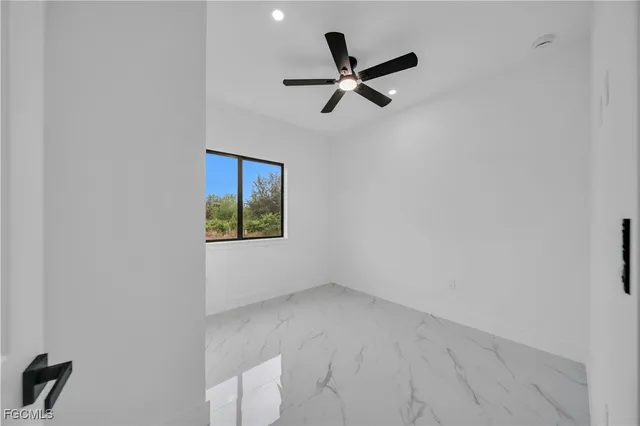 $310,000 | 907 East 9th Street, Lehigh Acres, FL 33972