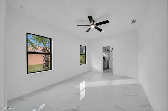 $310,000 | 907 East 9th Street, Lehigh Acres, FL 33972