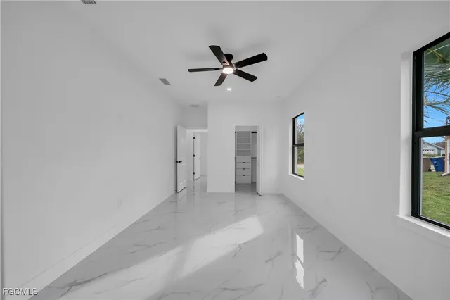 $310,000 | 907 East 9th Street, Lehigh Acres, FL 33972