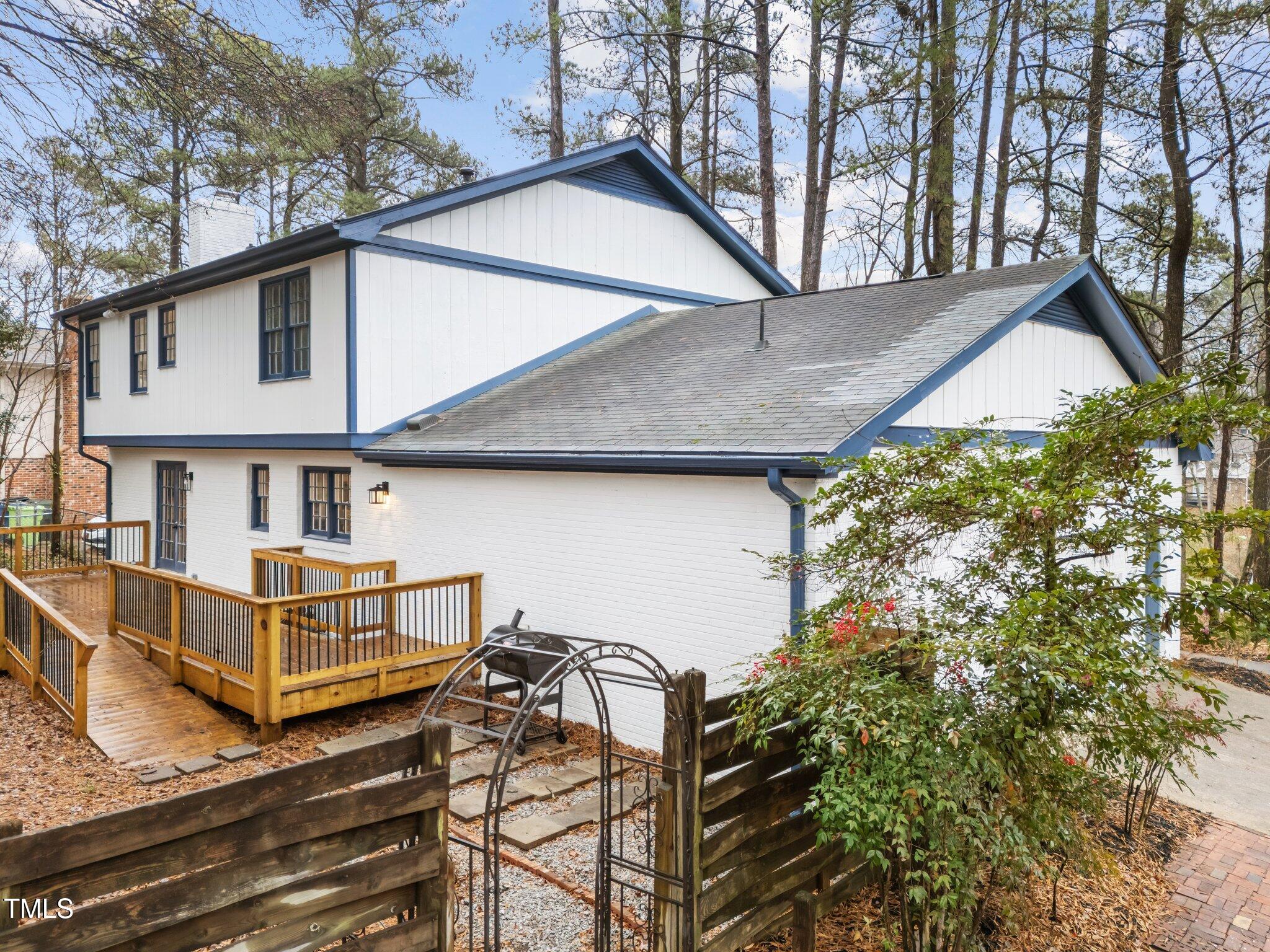 2001 Quail Ridge Road Raleigh, NC 27609 - Photo 37 of 40 37-web-or-mls-DJI_20250106143559_0814_D