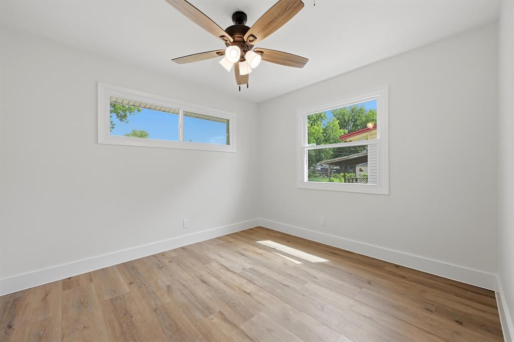 716 Pine Street Hurst, TX 76053 - Photo 23 of 35
