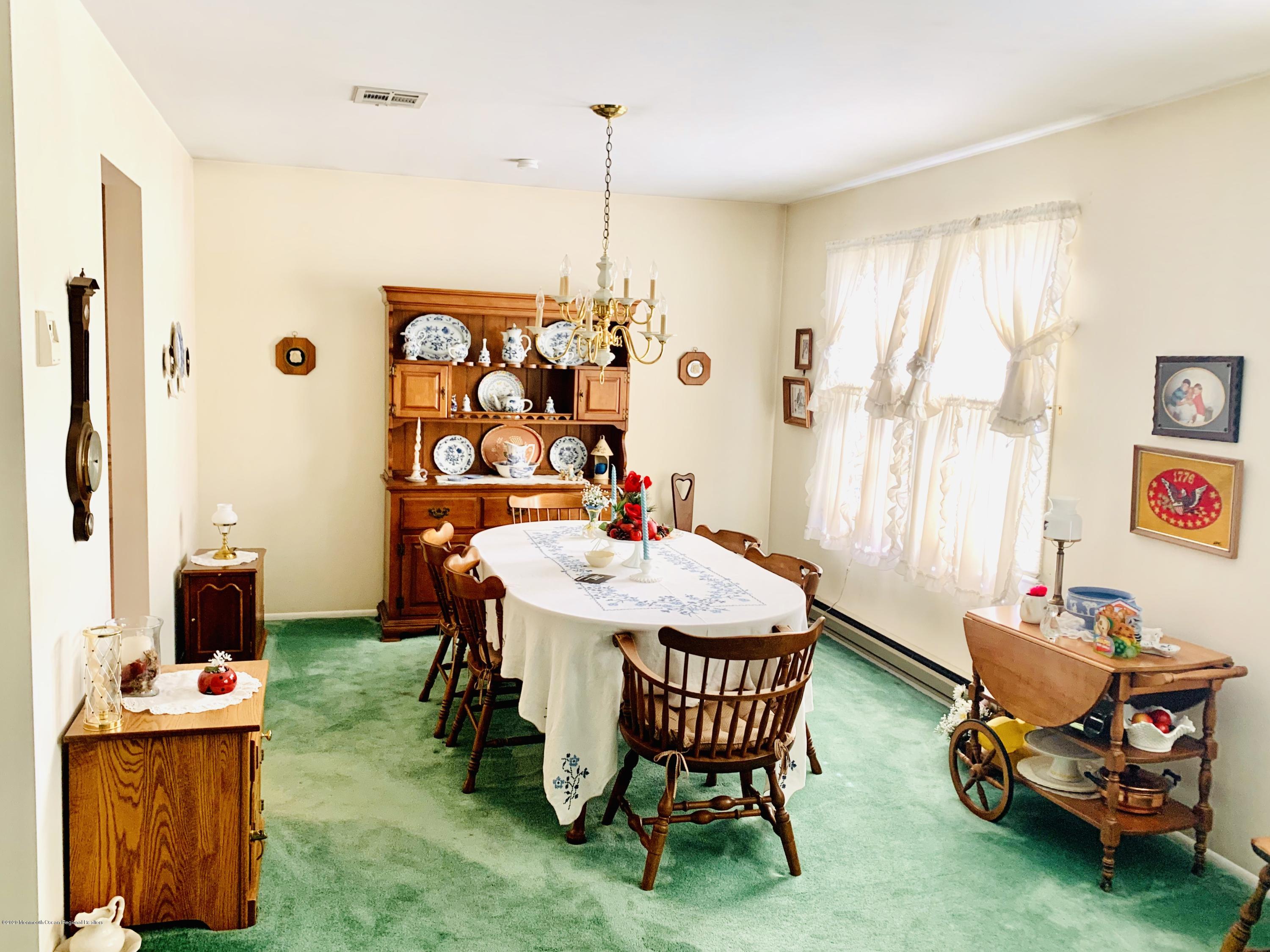 116 Meadowbrook Road Brick, NJ 08723 - Photo 4 of 15 7B08B4C9-F852-4DE4-8114-311C69508BA9