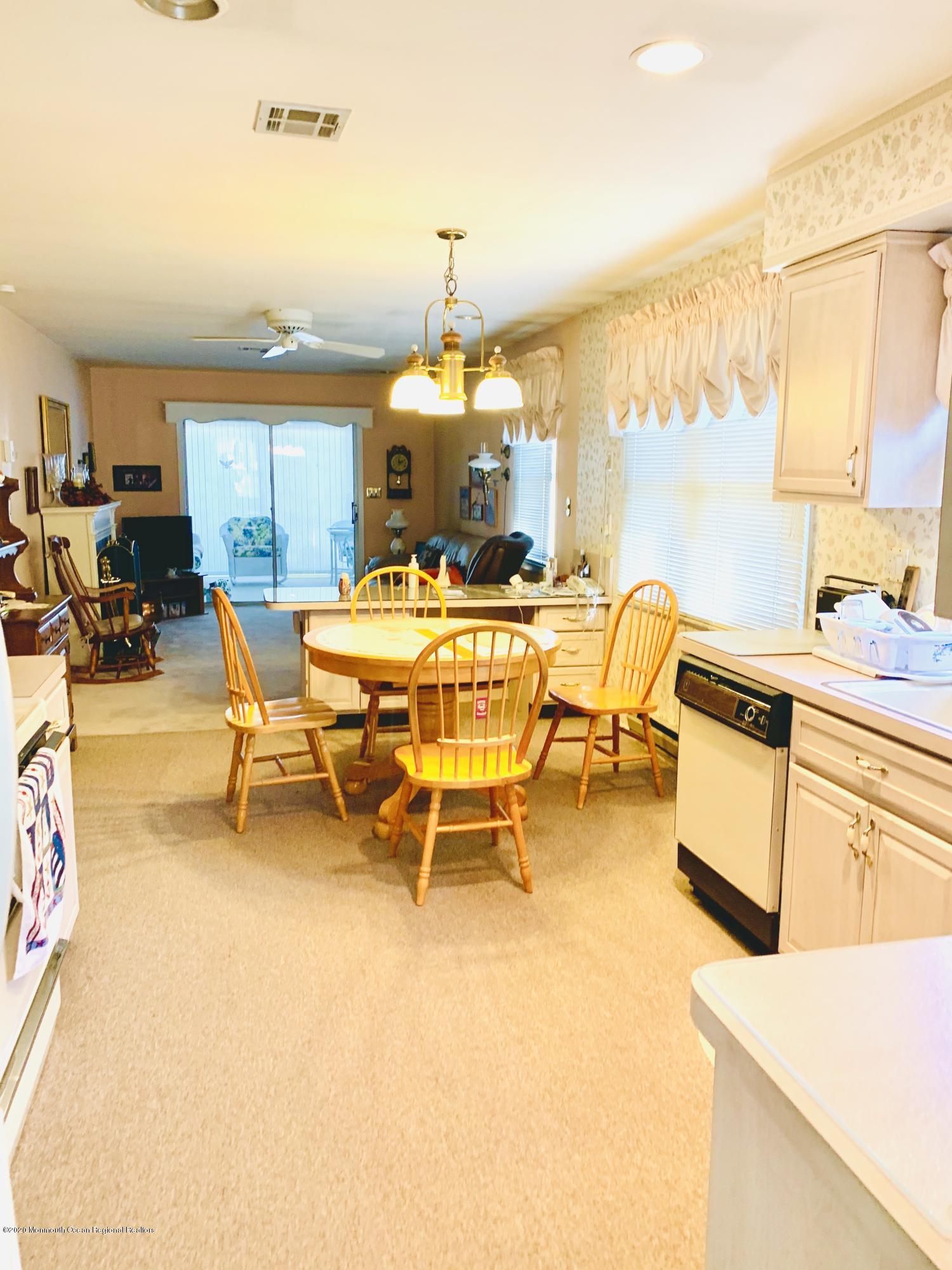 116 Meadowbrook Road Brick, NJ 08723 - Photo 6 of 15 EC3F931E-2DD0-4F61-9EE3-31DE76A81A41