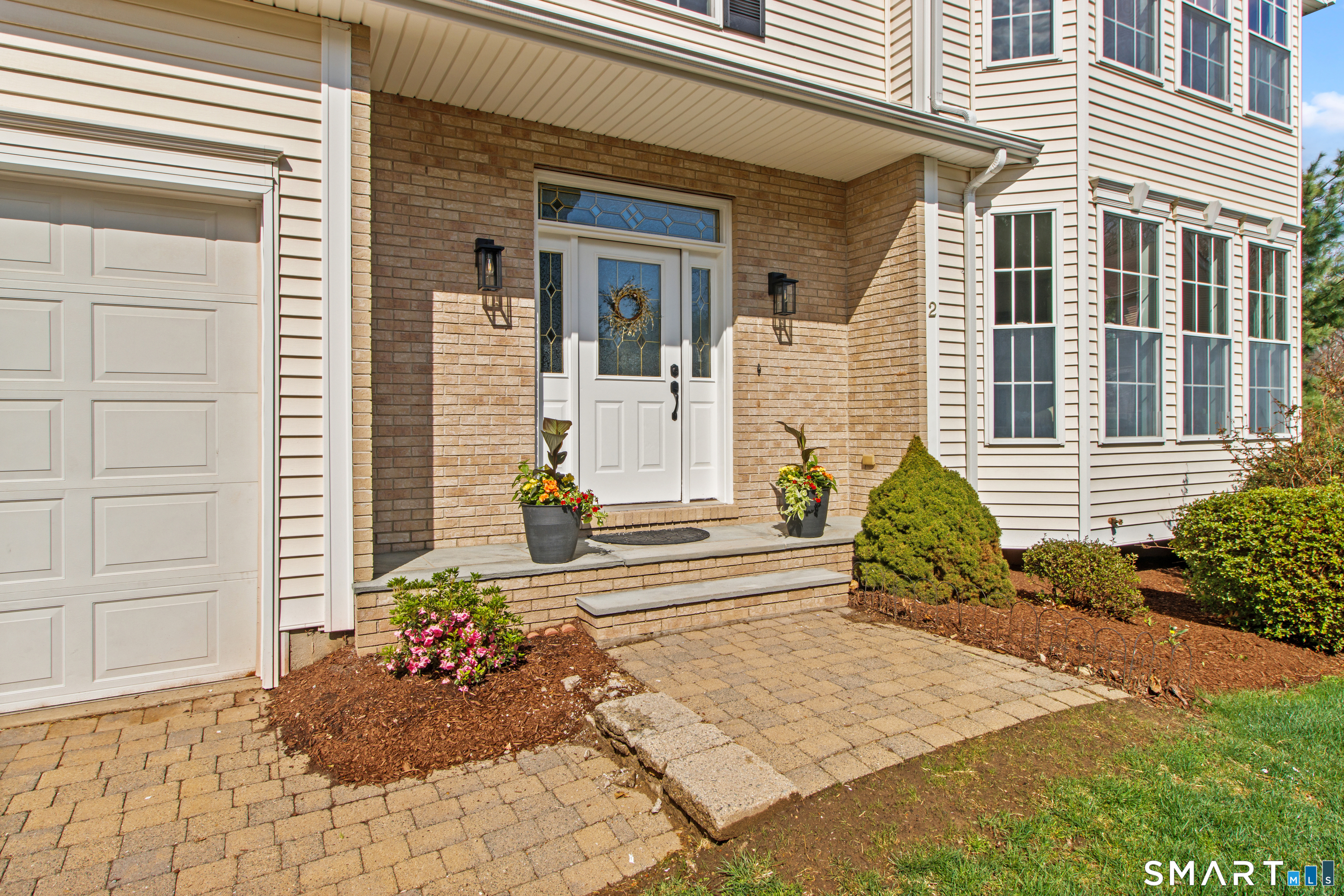 2 Rustic Oak Farmington, CT 06085 - Photo 3 of 32